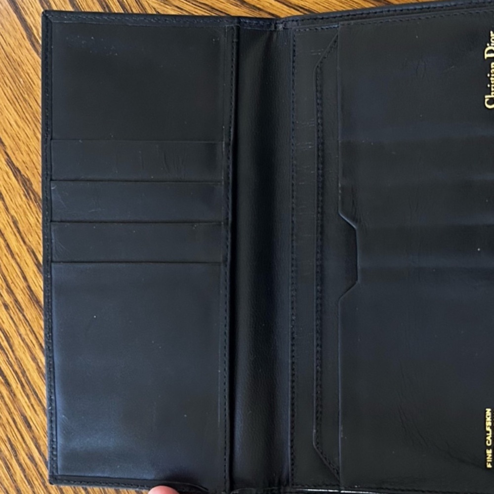 Christian Dior | Long | Bi-fold Wallet - Picture 4 of 16